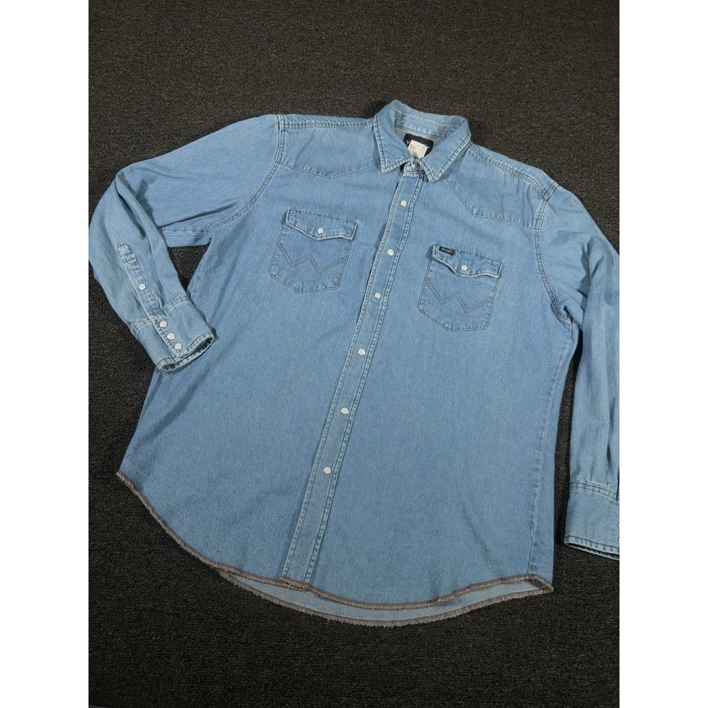 Vintage Wrangler Denim Pearl Snap Shirt Men's XL Blue Western Cowboy Yoke Guacho